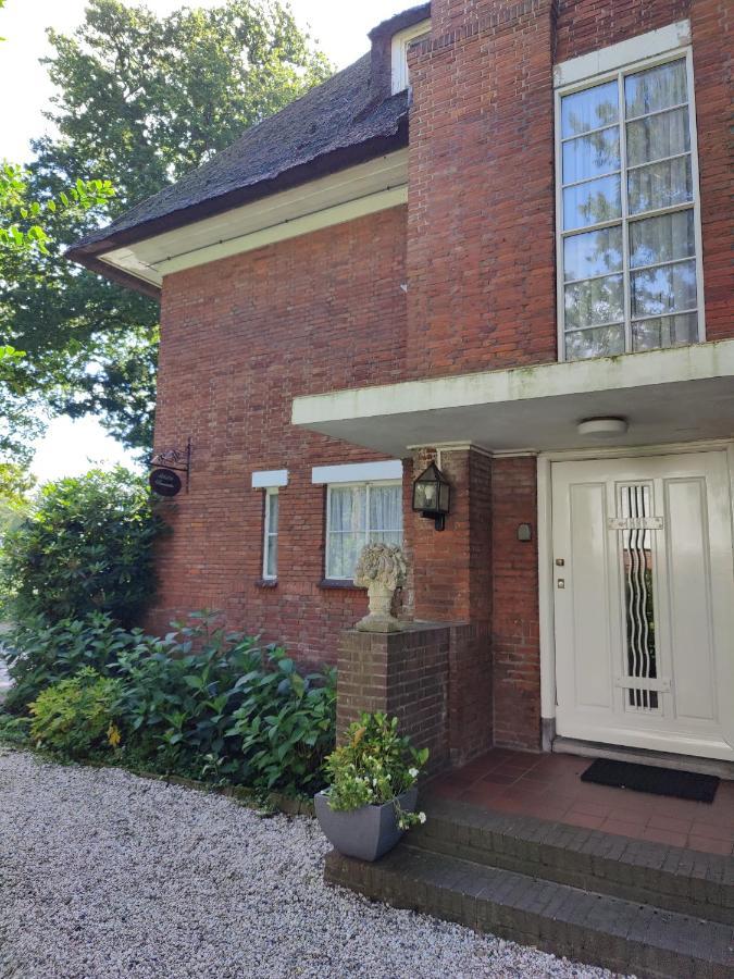 Vrijstaande Rietgedekte Villa Nabij Uitvalswegen Wassenaar Exterior photo